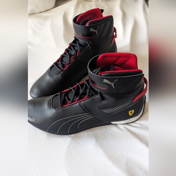 Puma Ferrari Boot - Picture 1 of 5
